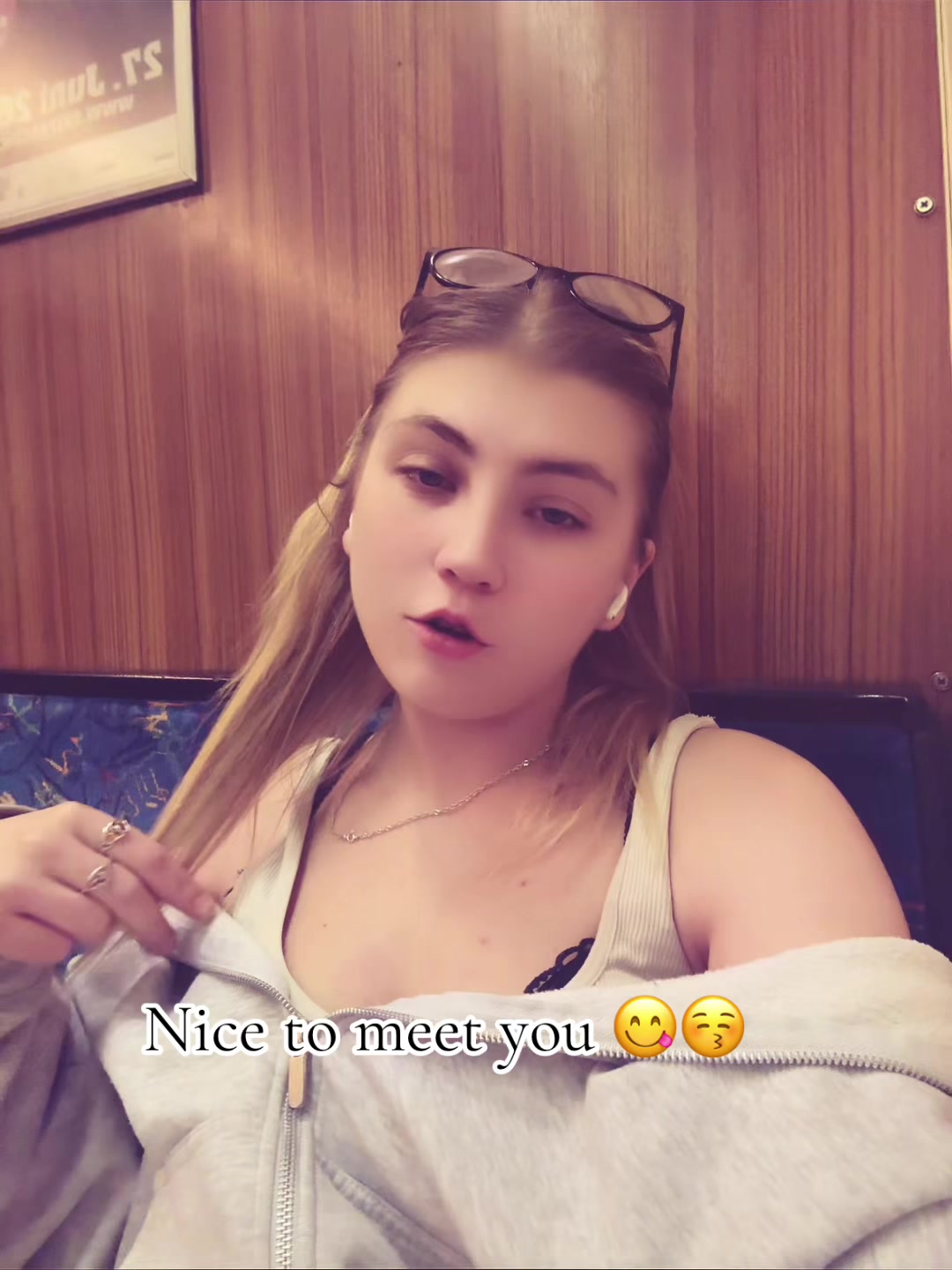 @🧸