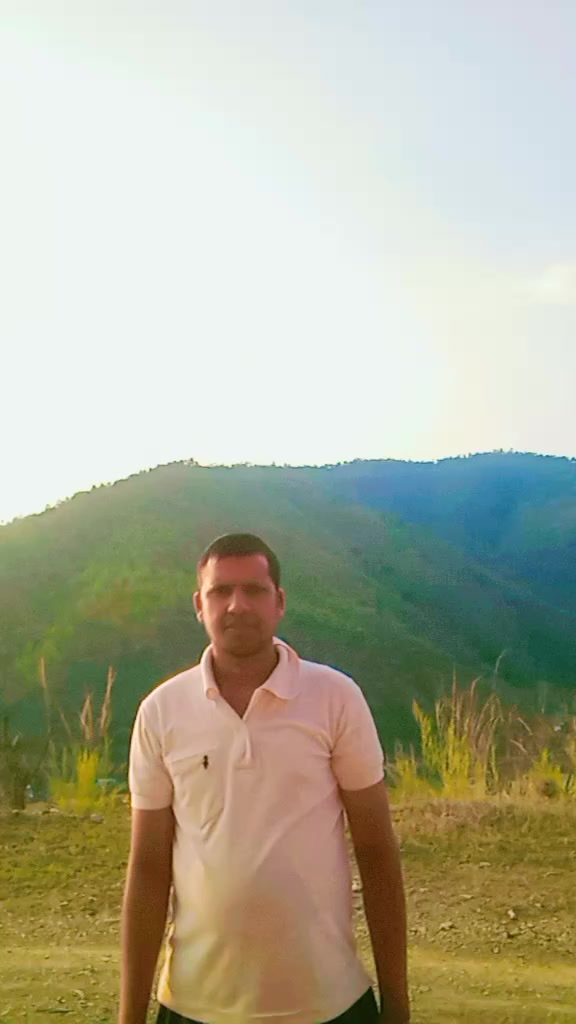 @girirajjaisi