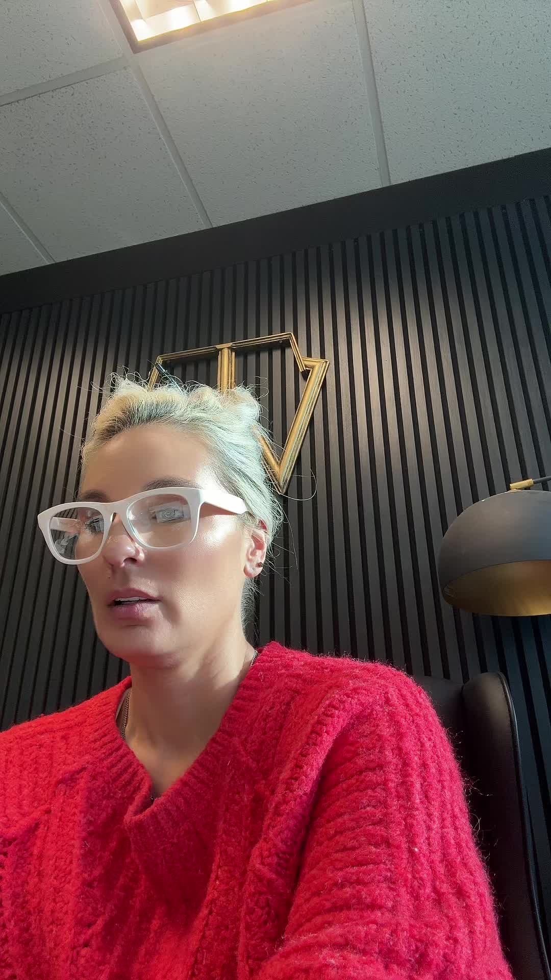 @Mandy_R