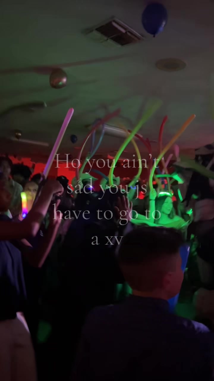 @⃟