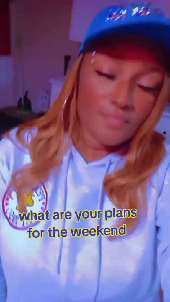 @Mizz_Birdie502