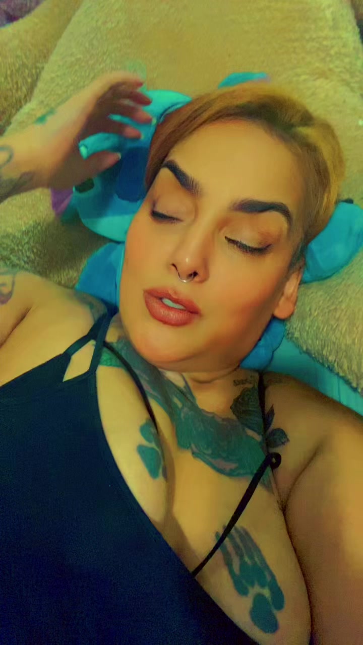 @Bombbeauty