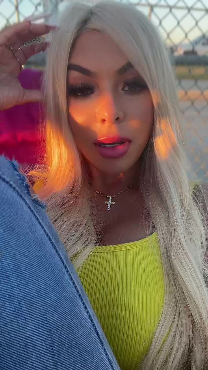 @Sandra Haro