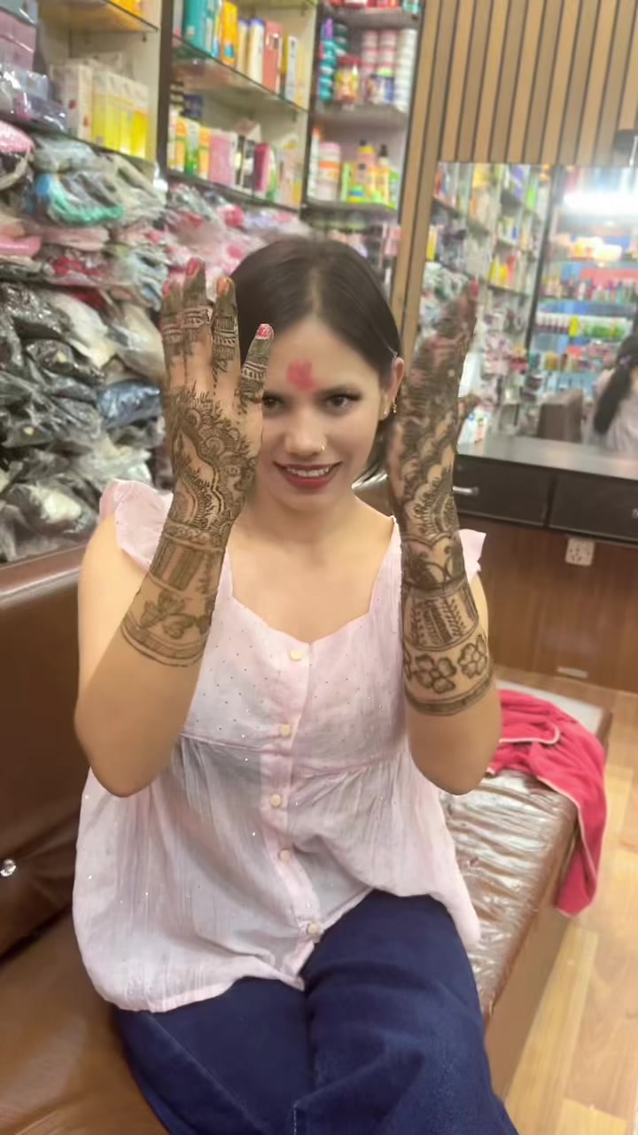 @एन्जेलिक पार्लर (डडेल्धुरा)