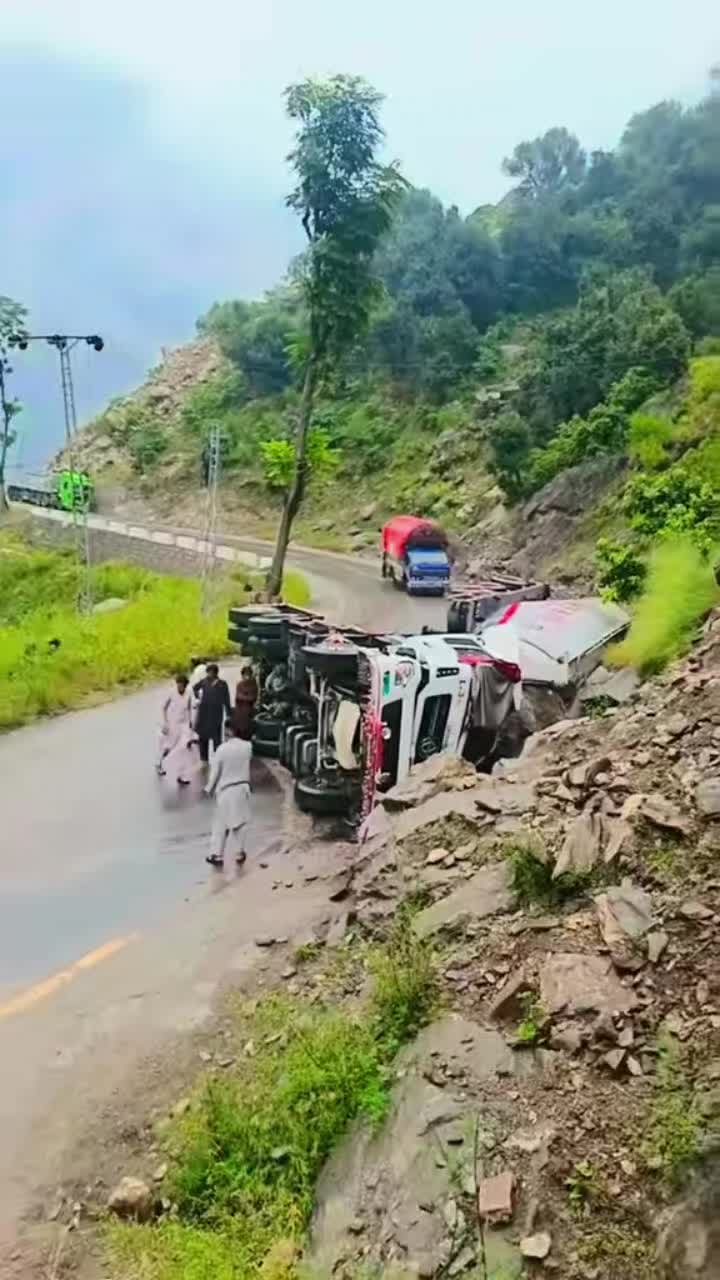 @syeD umaiR shaH 747au