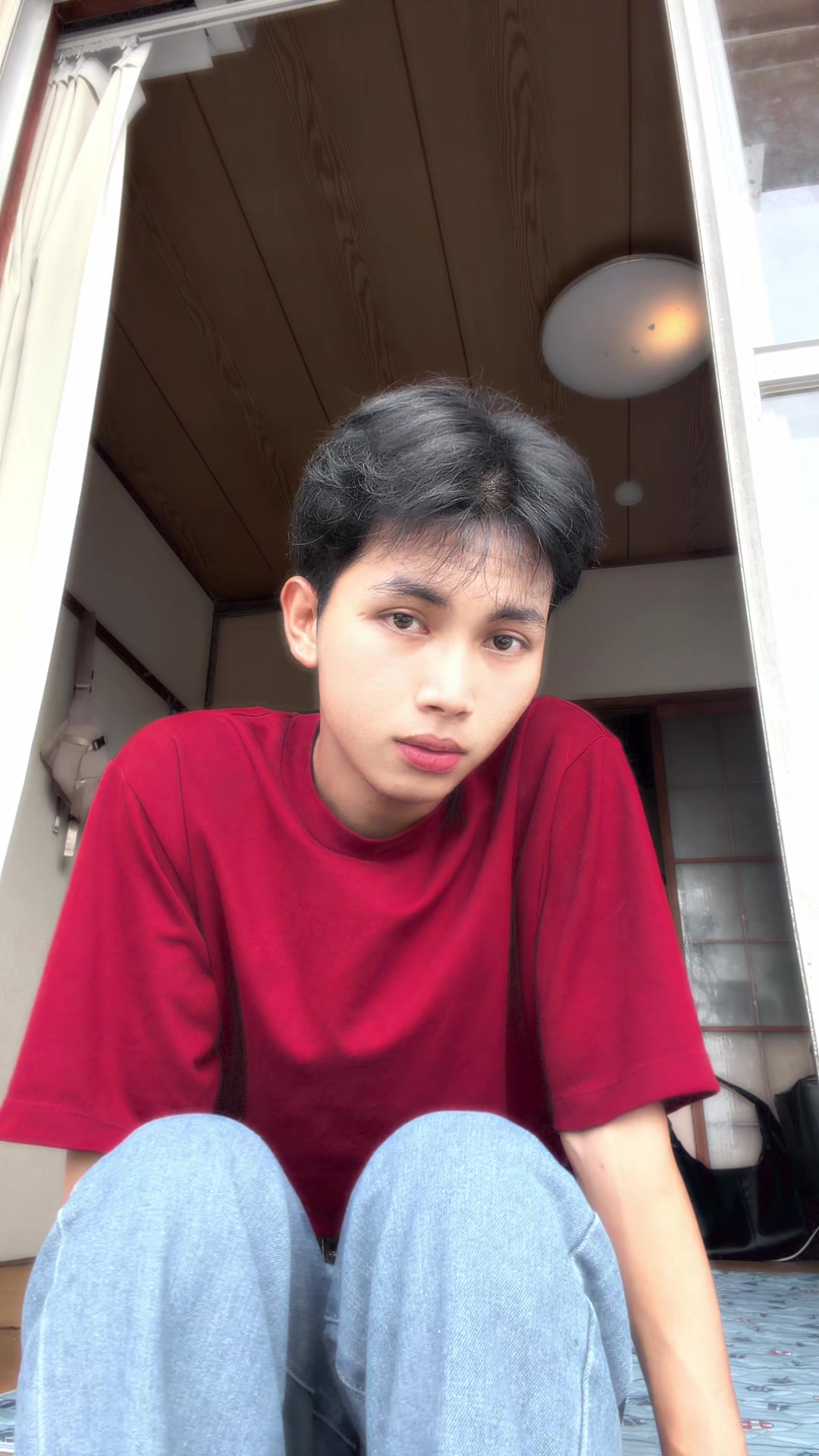 @ᴀʏᴇ ᴄʜᴀɴ ᴀᴜɴɢ 🎶