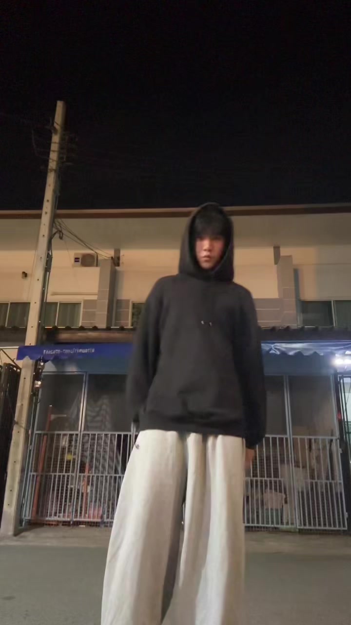 @แฝดสองสยองขวัญ
