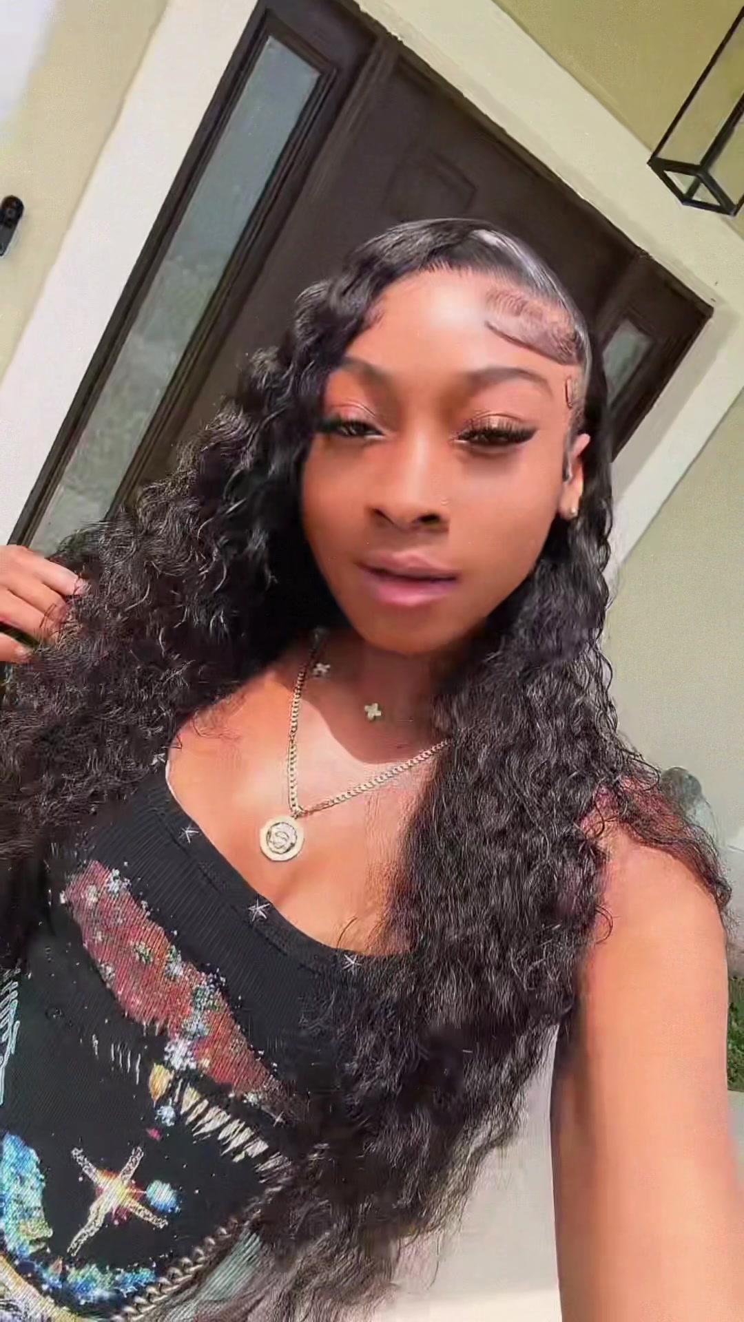 @lexofallure