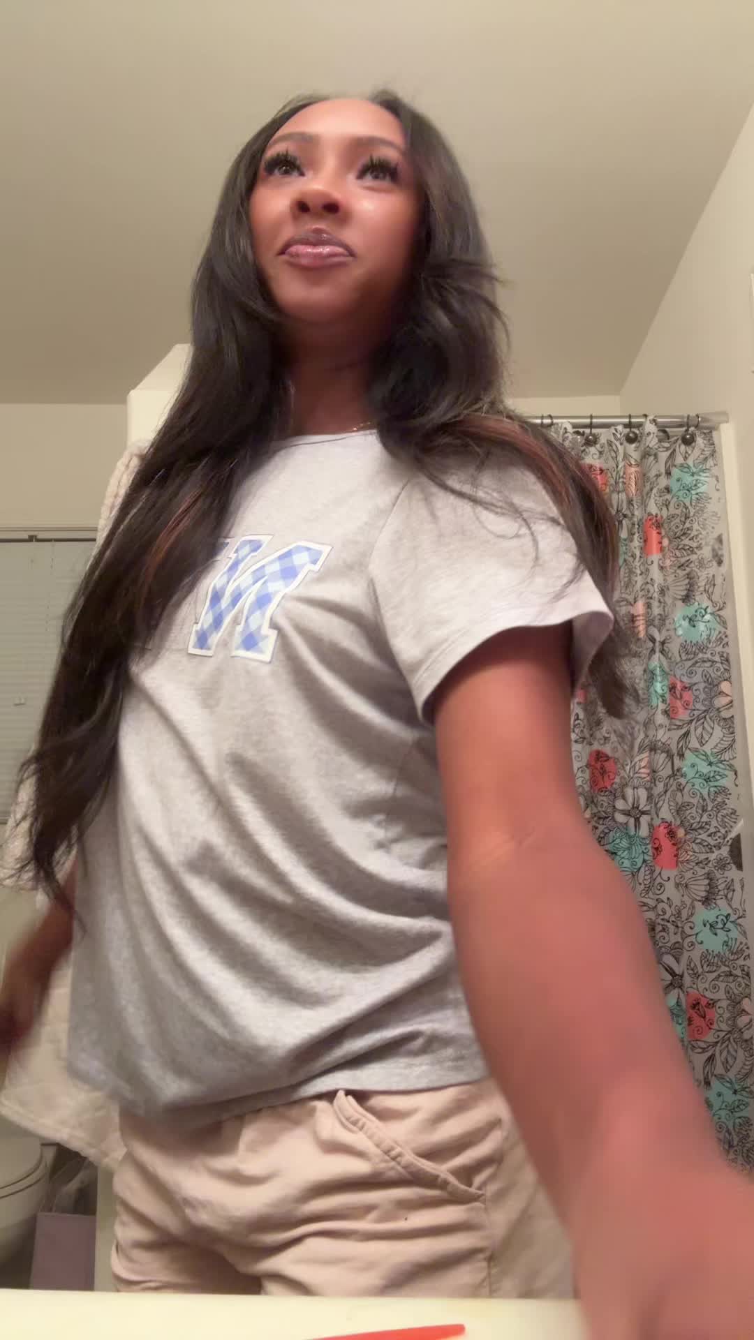 @SamanthaAlexandra