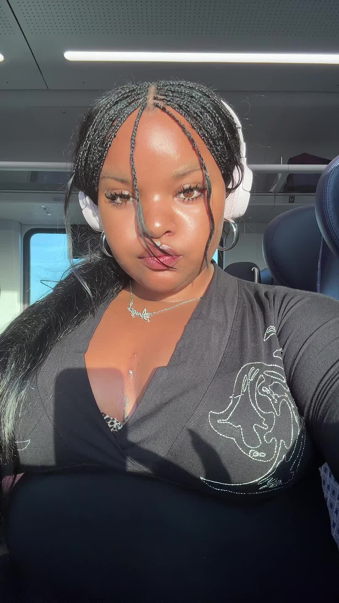 @Tiaynna