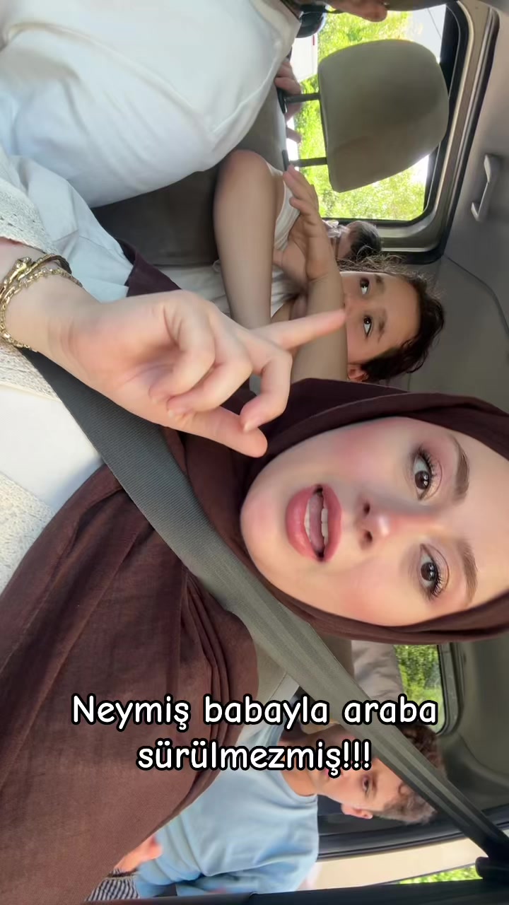 @azra aslan