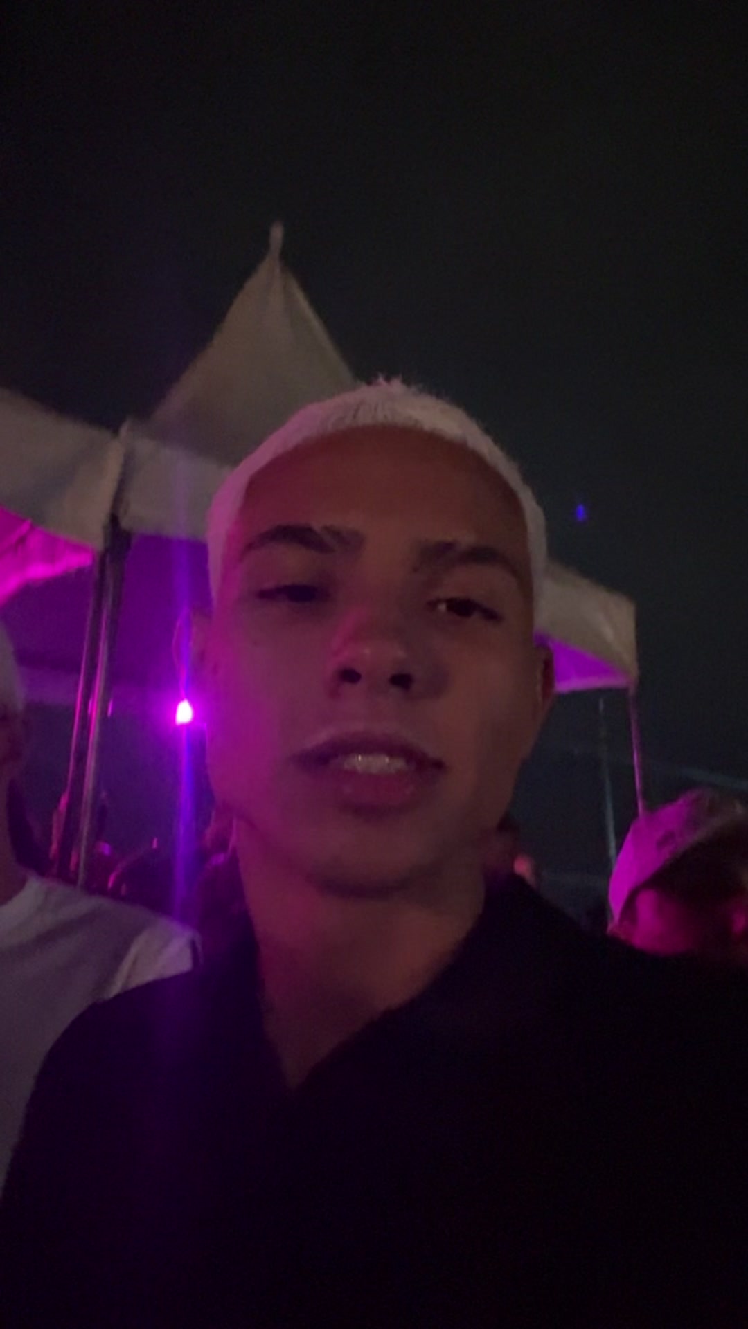 @Érre