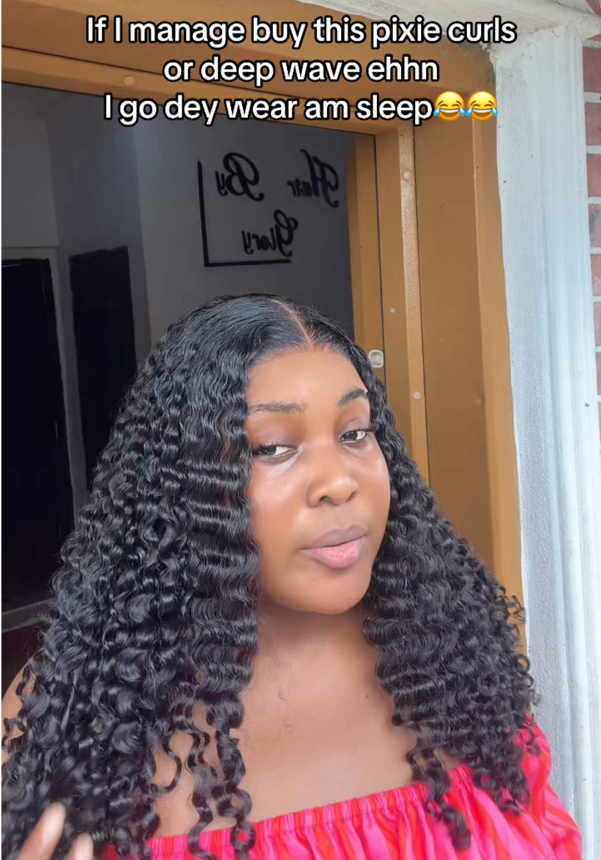 @HAIRBYGLORY (HAIR BRAND)