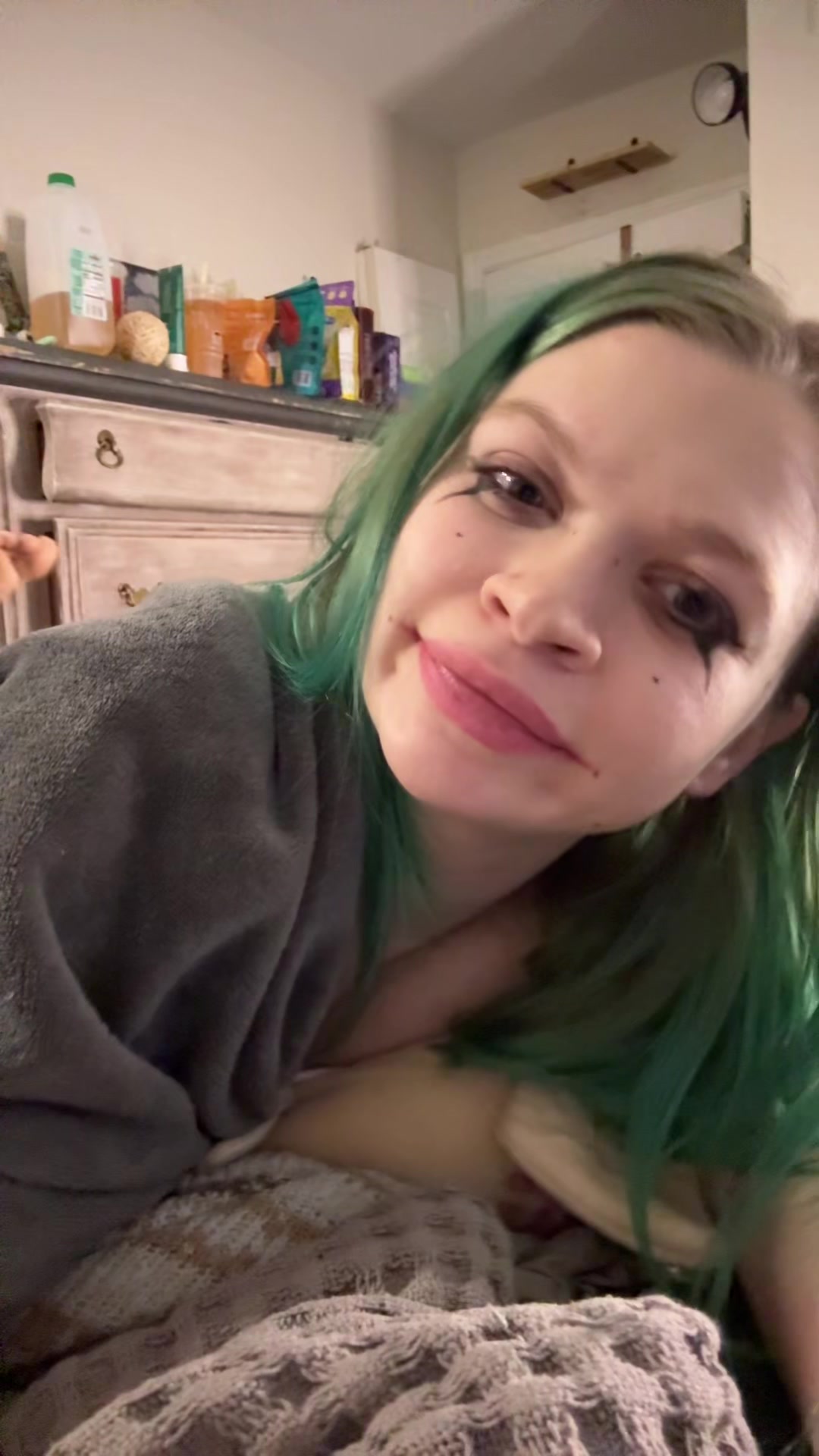 @sabrina lux 🦄