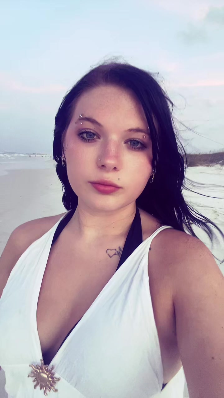 @Evy💋.