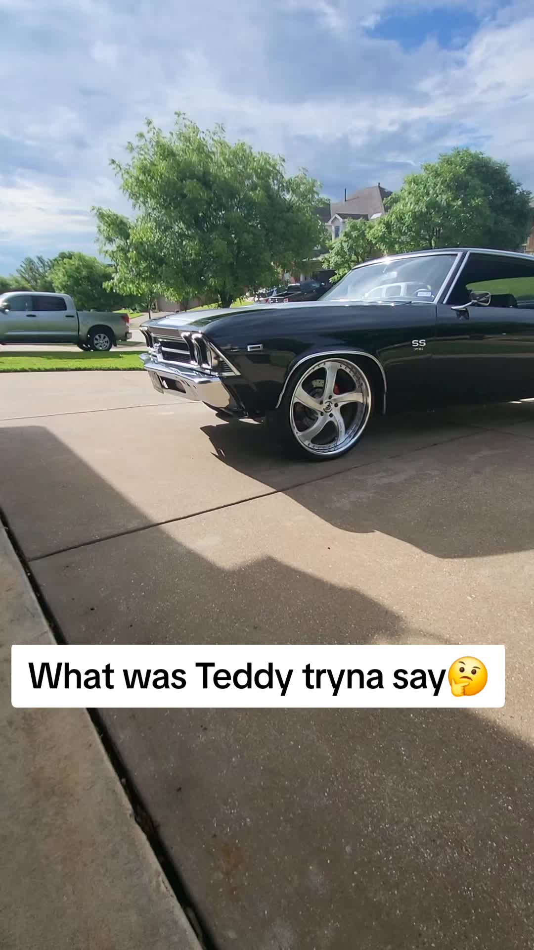 @MoMoney