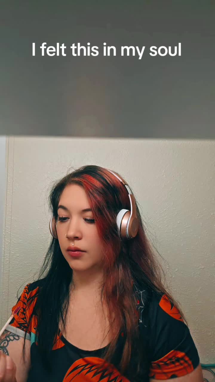 @Via👻👾🎮