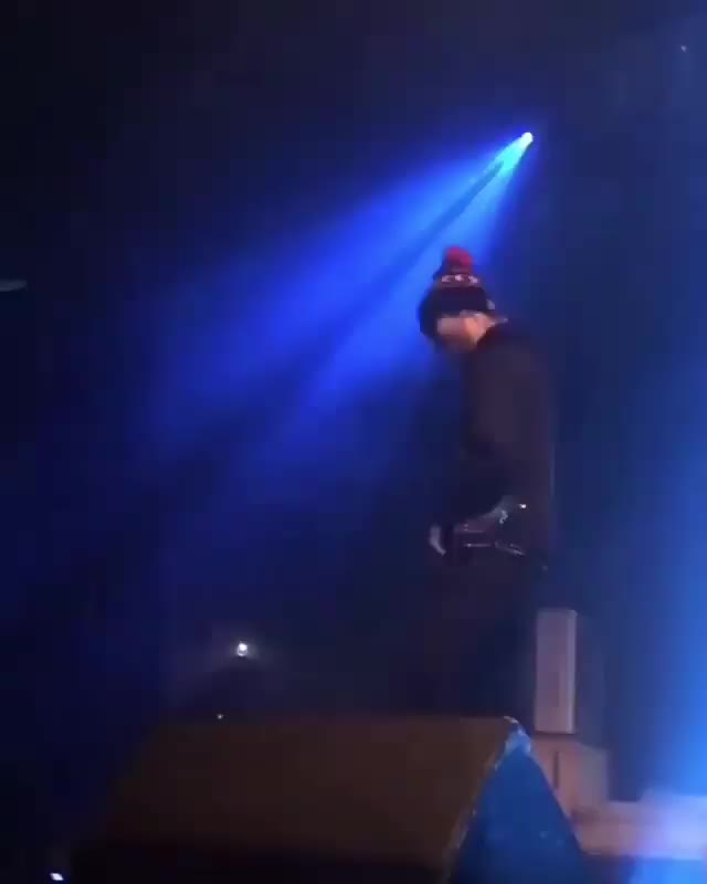 @sam<3