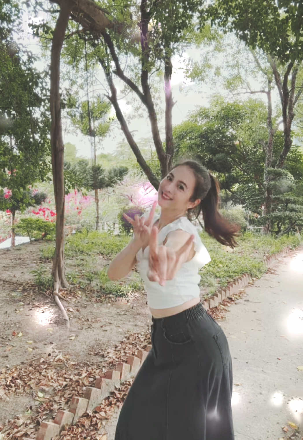 @張溱芹