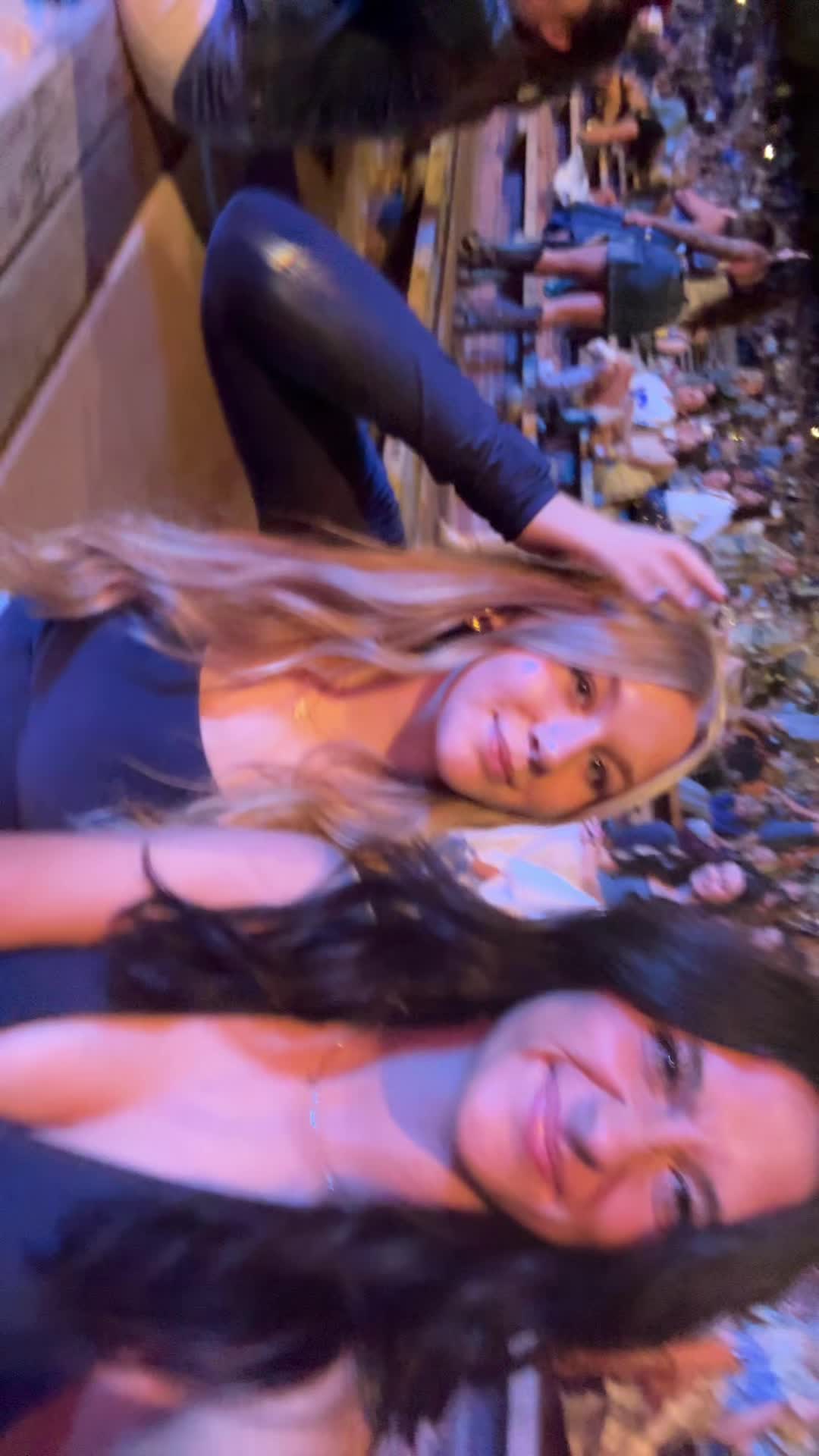 @Sofia