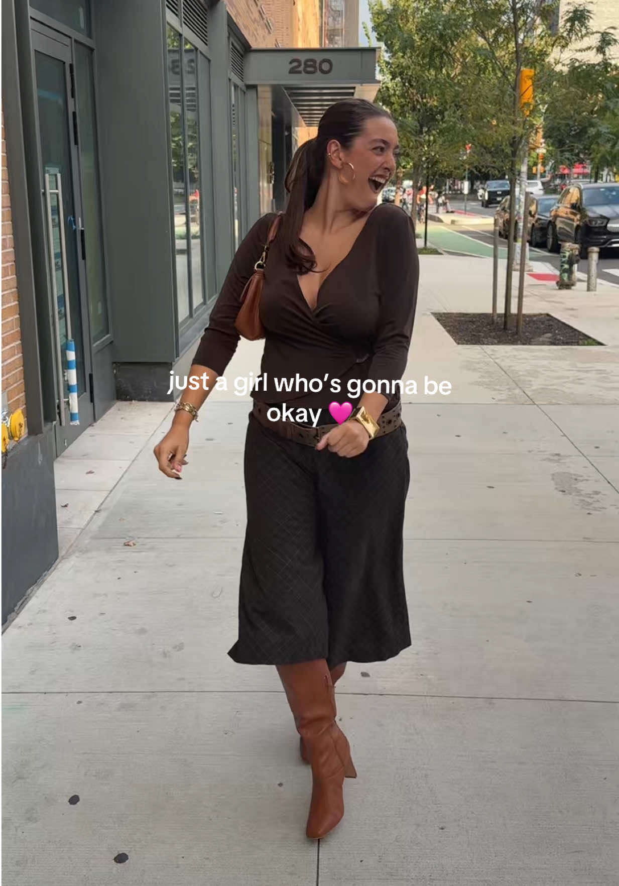 @Victoria