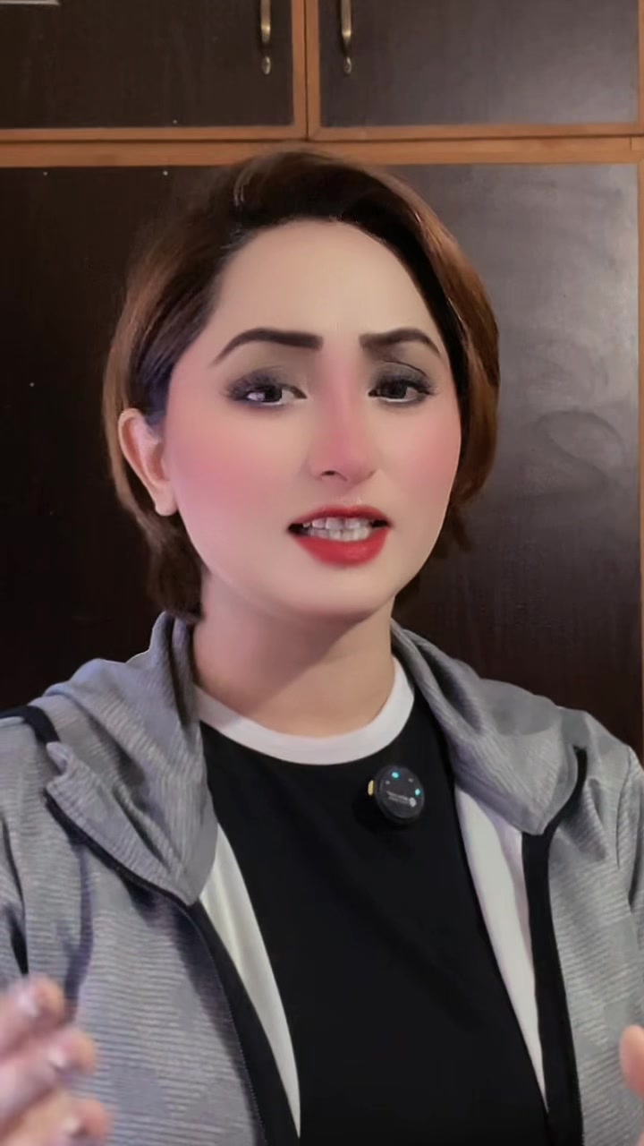 @Morning show Host Mehwish ch