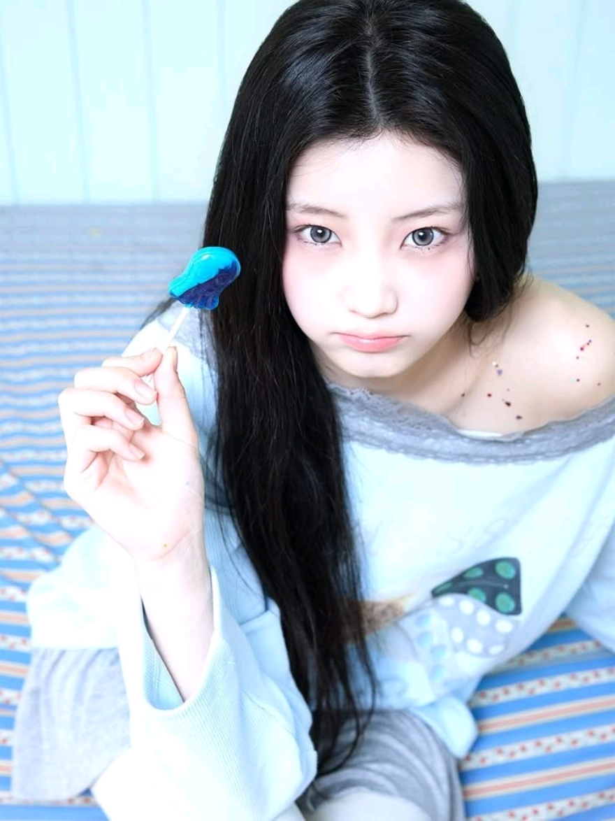@⋆˚𝜗 𝕄&𝕄 𝜚˚⋆