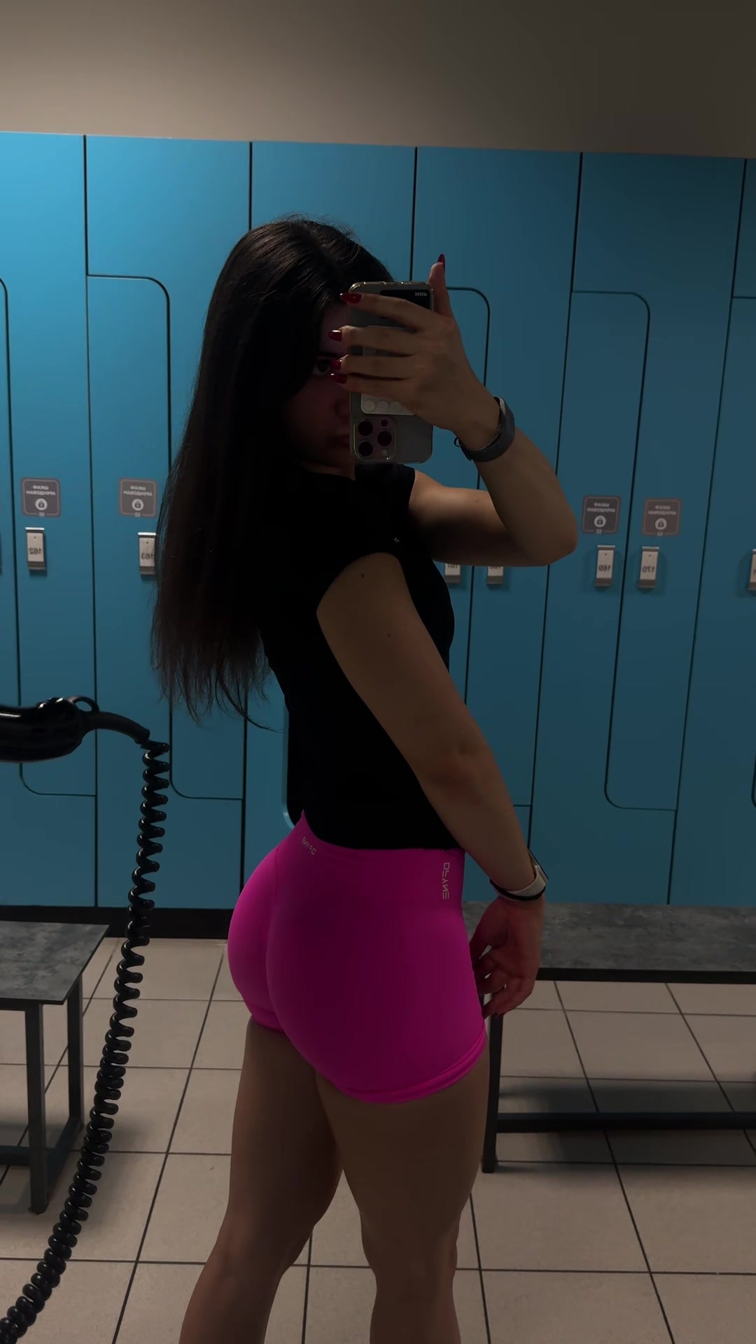 @А