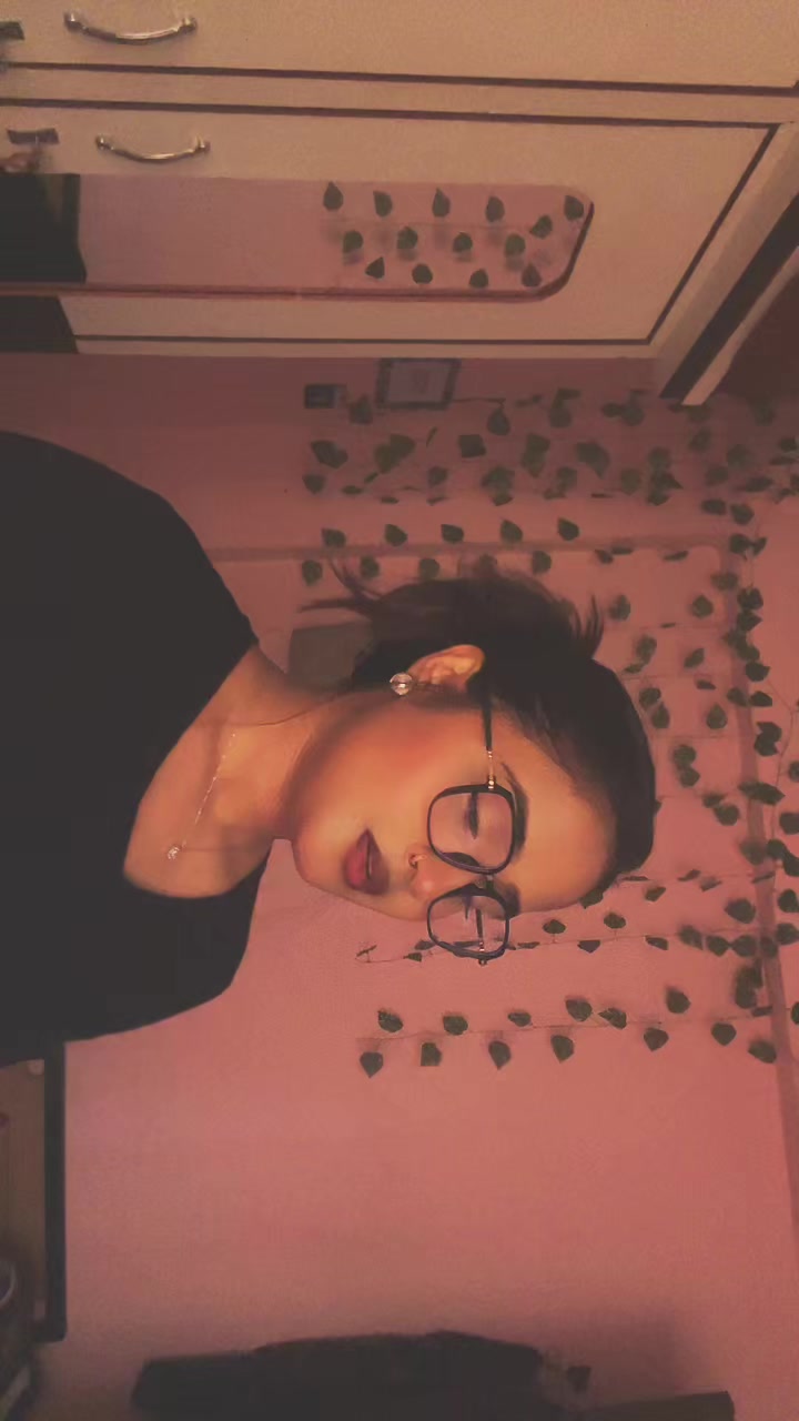 @🦢