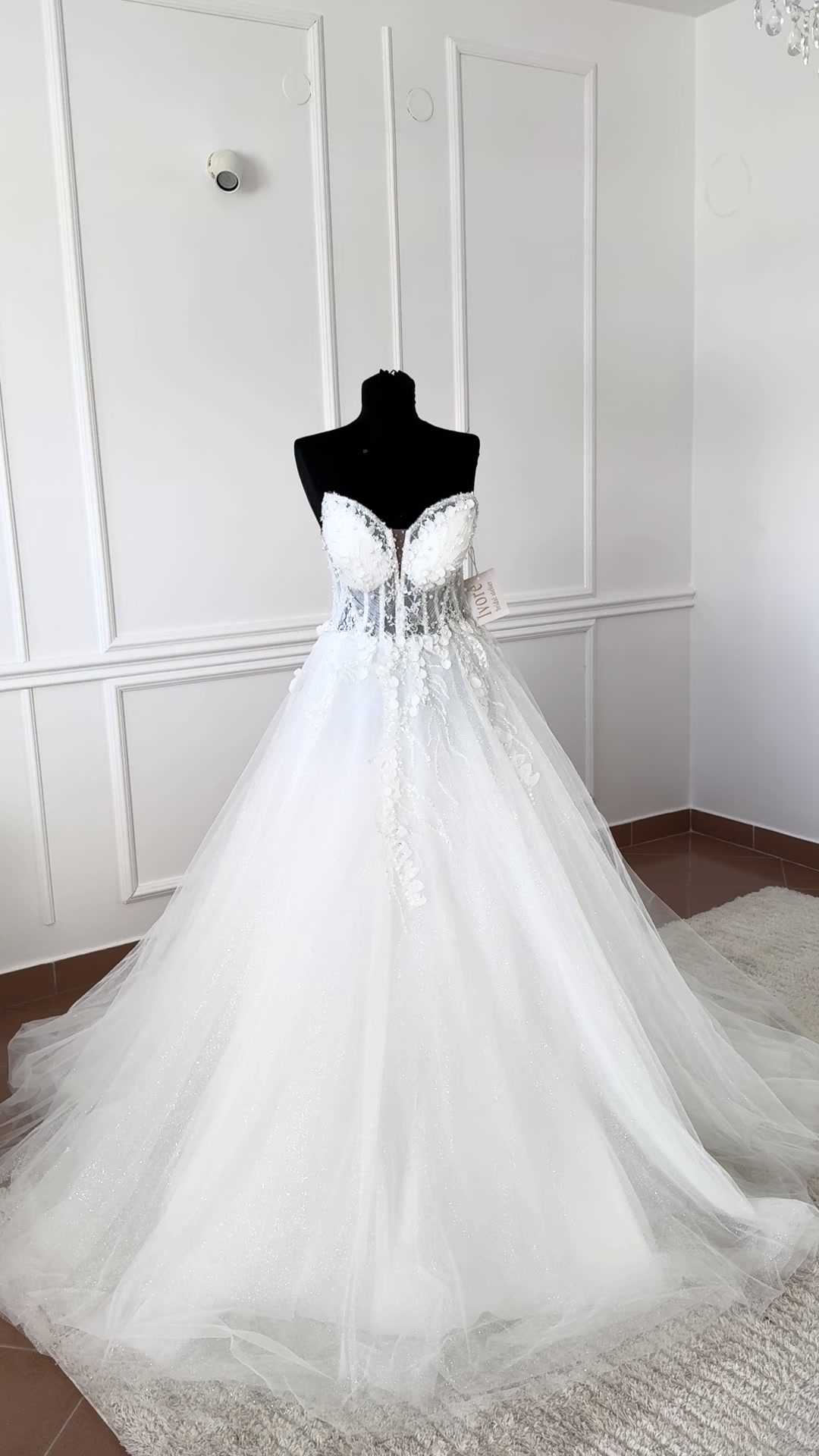 @Dresses by Ivona
