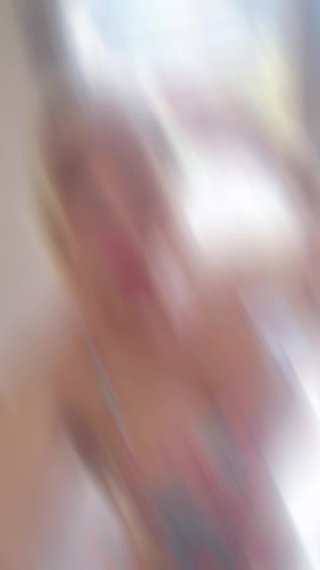 @Dee