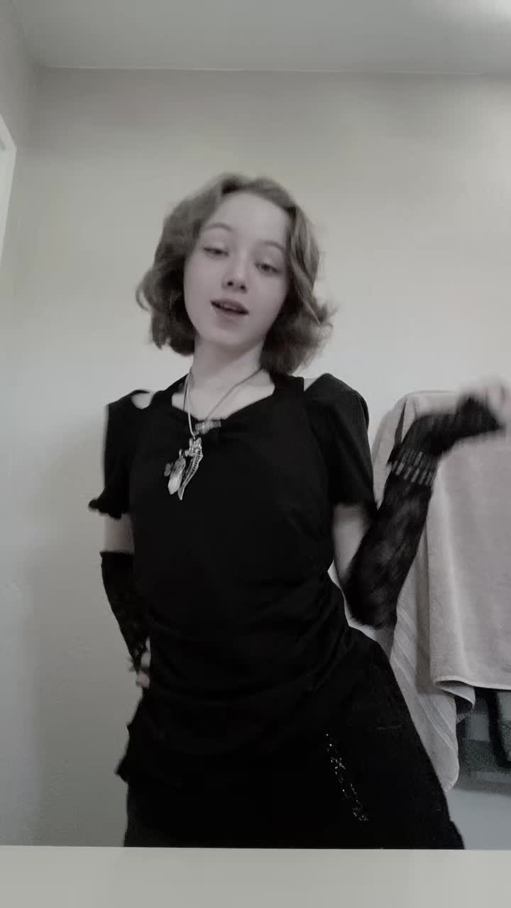 @༺ᴅᴀʟʟᴀs༻