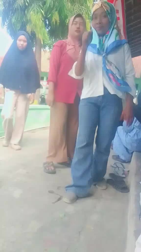@yuni