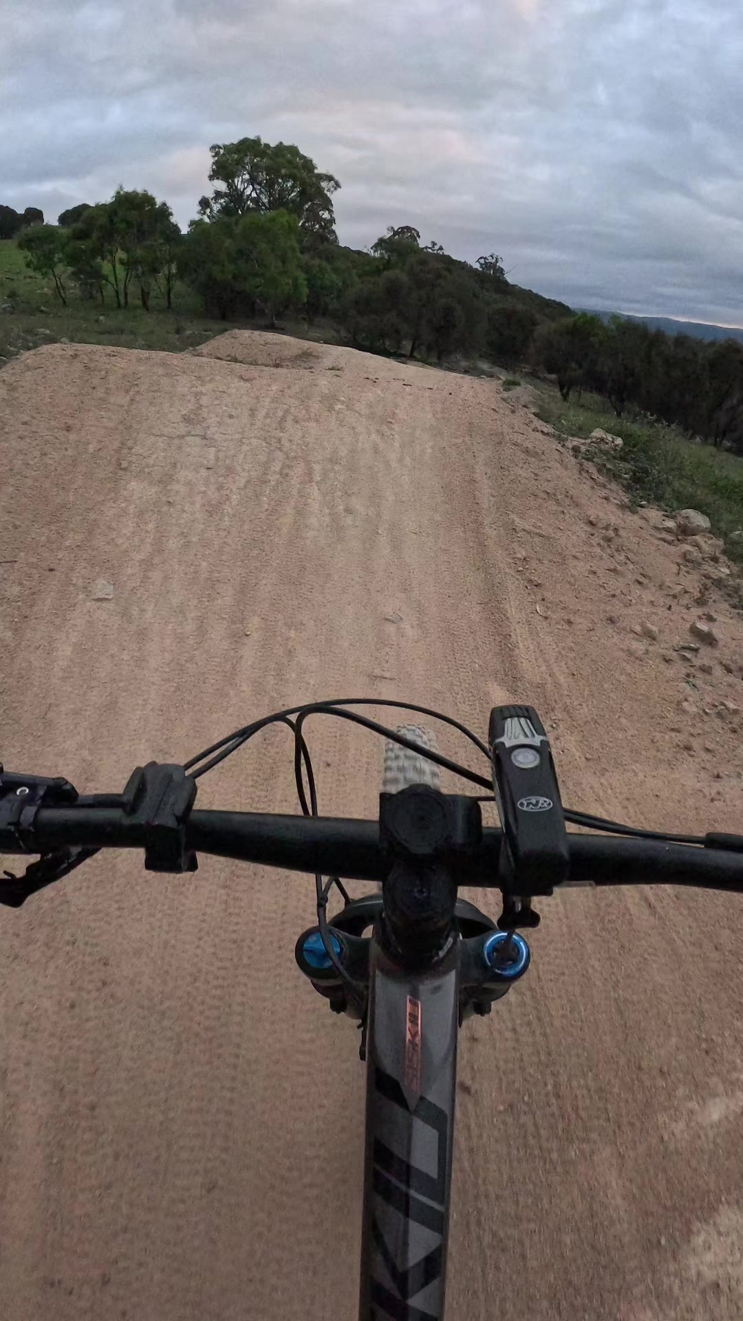 @Bangers.dhmtb