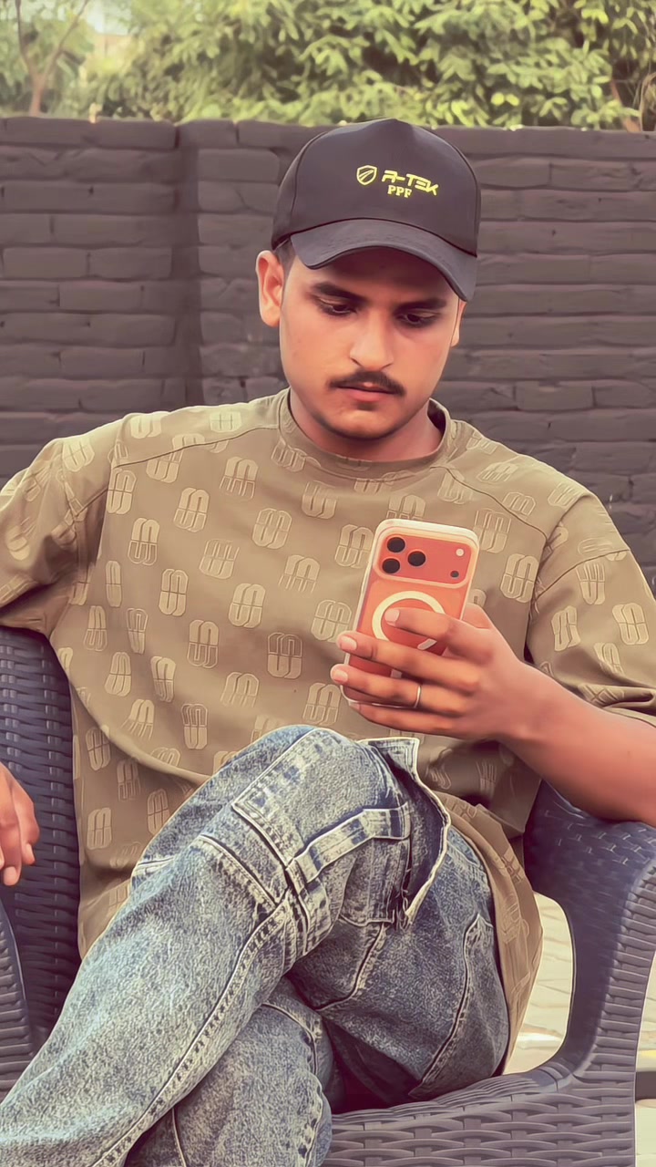 @ＨＡＭＺＡ 🥀