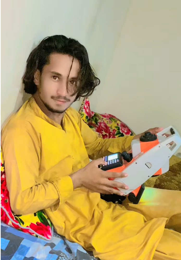 @وحید نیازی (گلشاہی)👑