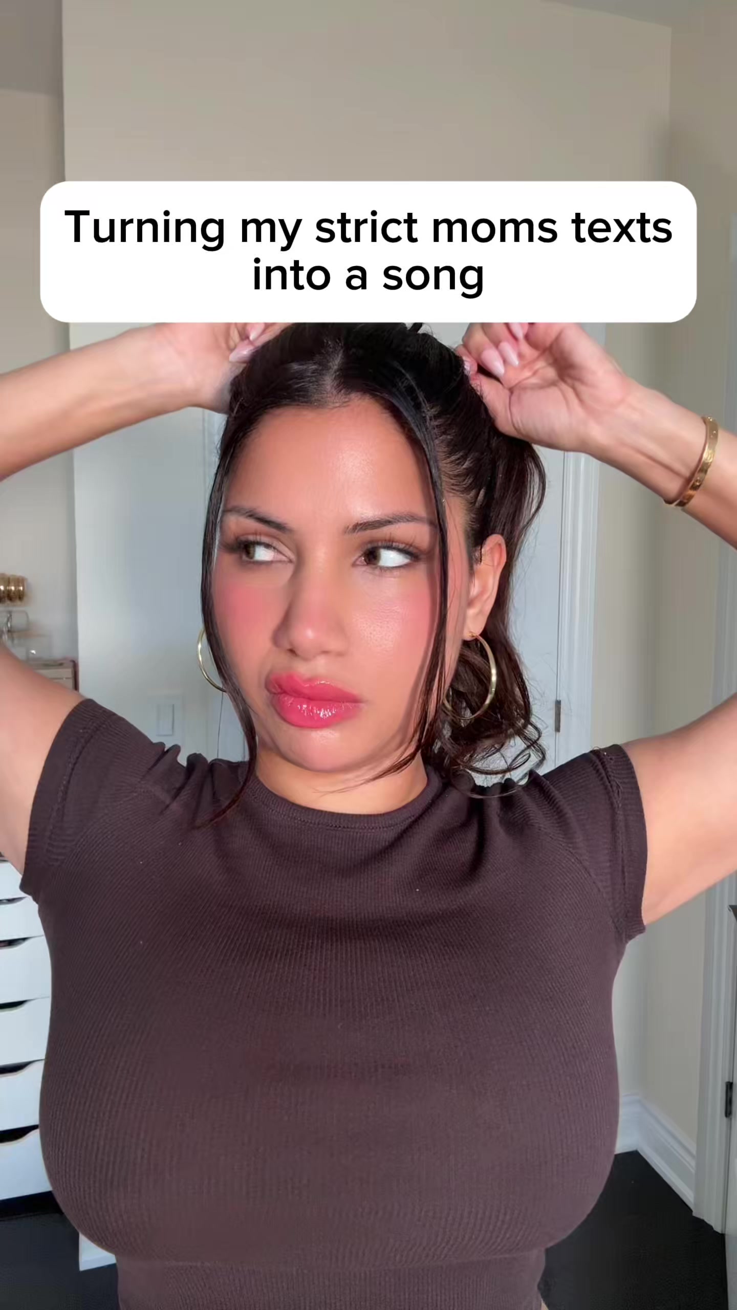@Makeupbyalinna