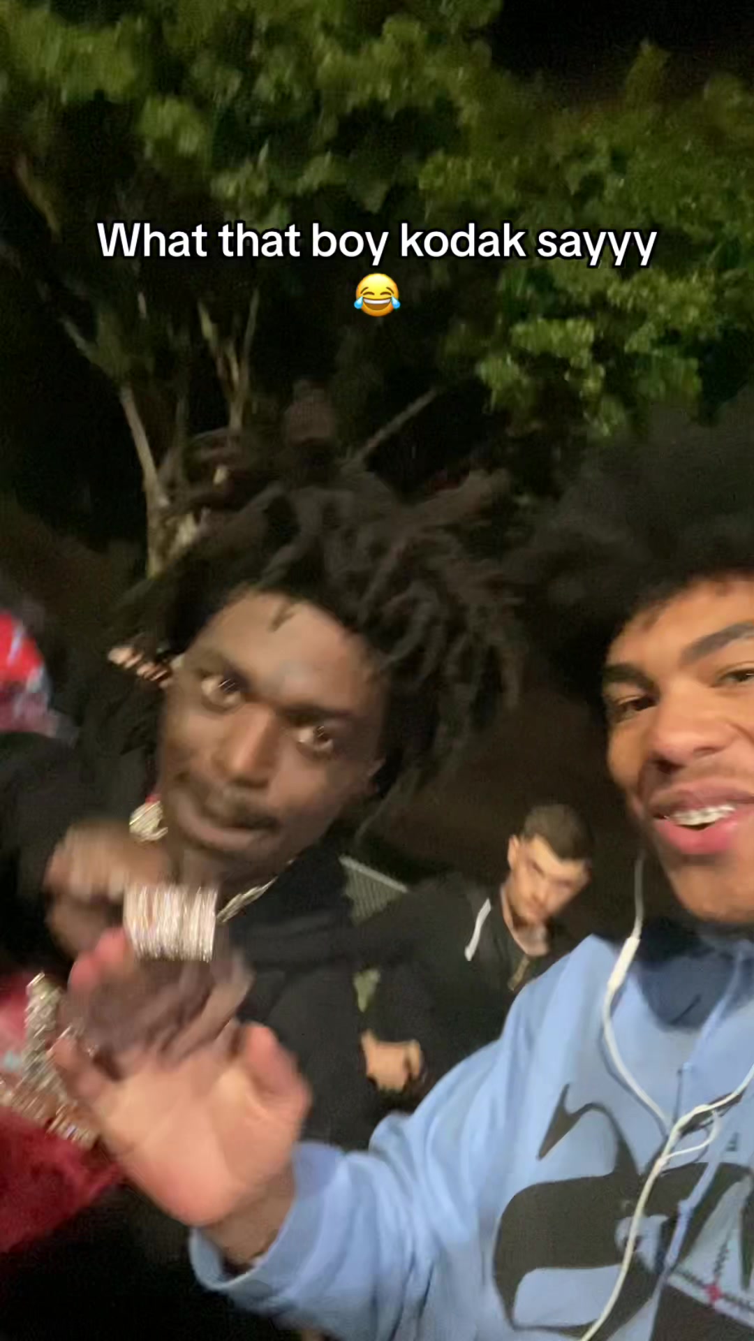 @Coureyrawhh