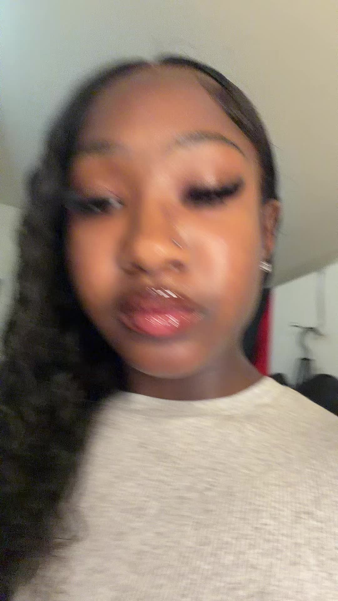@Queenariiiberryyy🍓