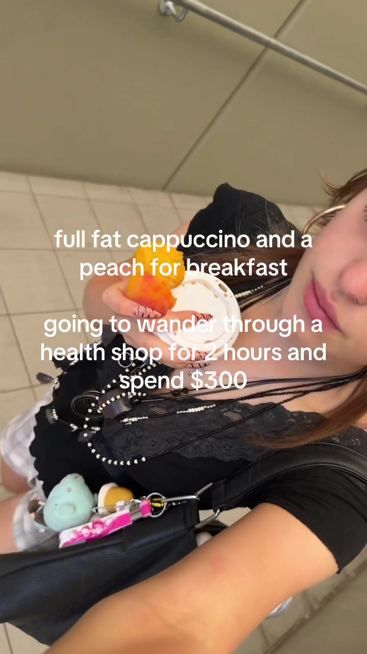 @bella