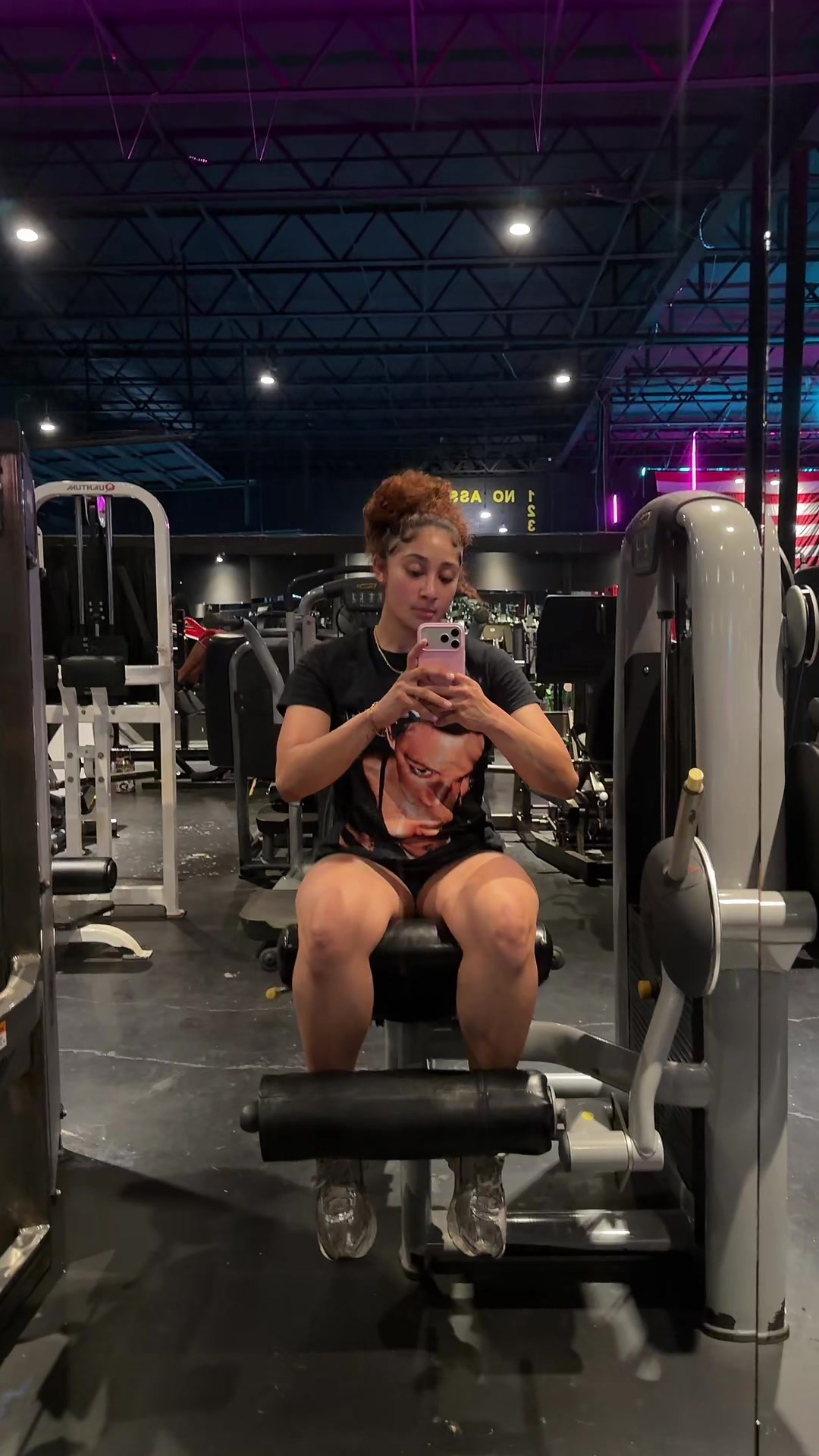 @karissafit