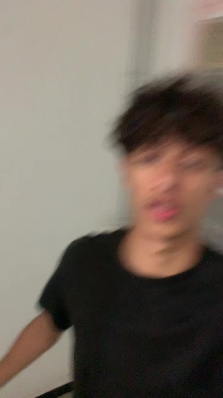 @🤠