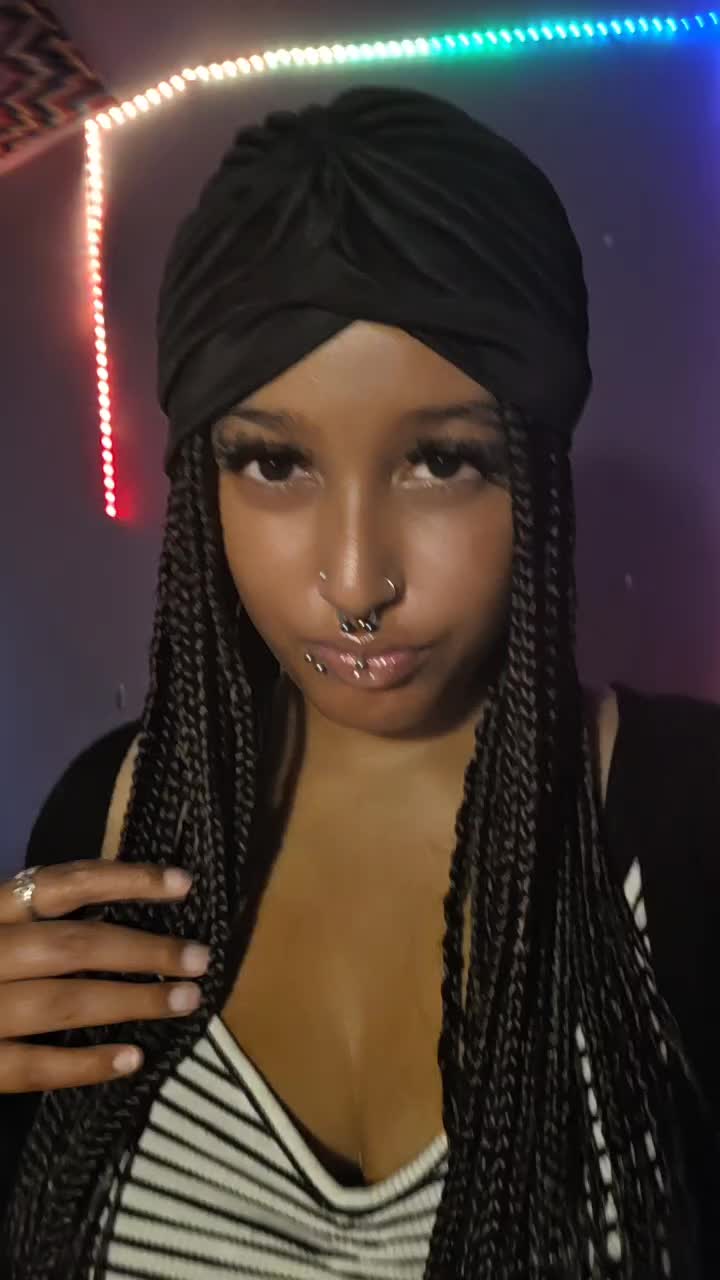 @tt