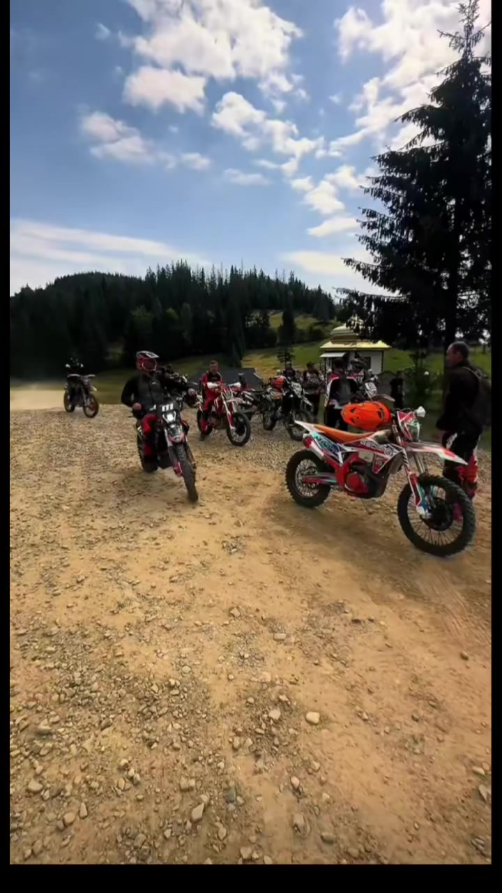 @slava ukrayini