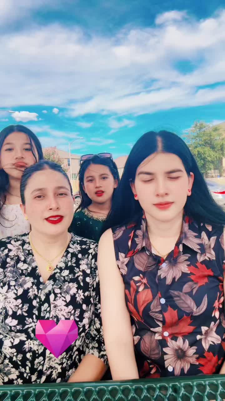 @Kb🇳🇵❤️🇺🇸