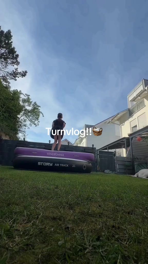 @𝐓𝐦𝐛𝐥𝐱𝐥𝐢𝐲𝐚!!💭