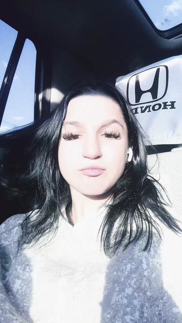 @victoria👽