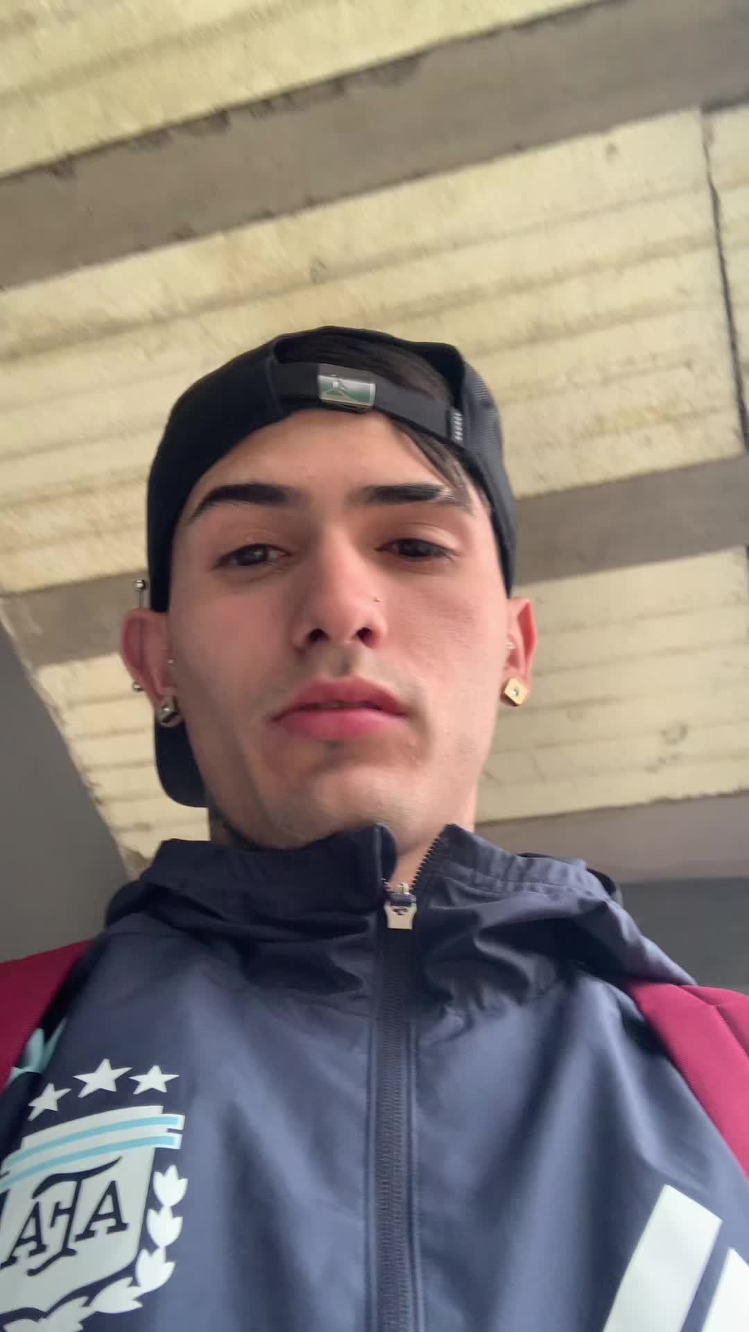 @AxelRobledo