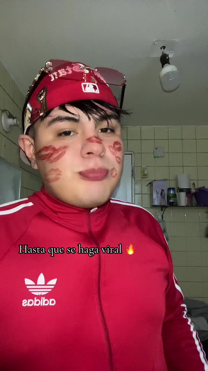 @Holfen0909