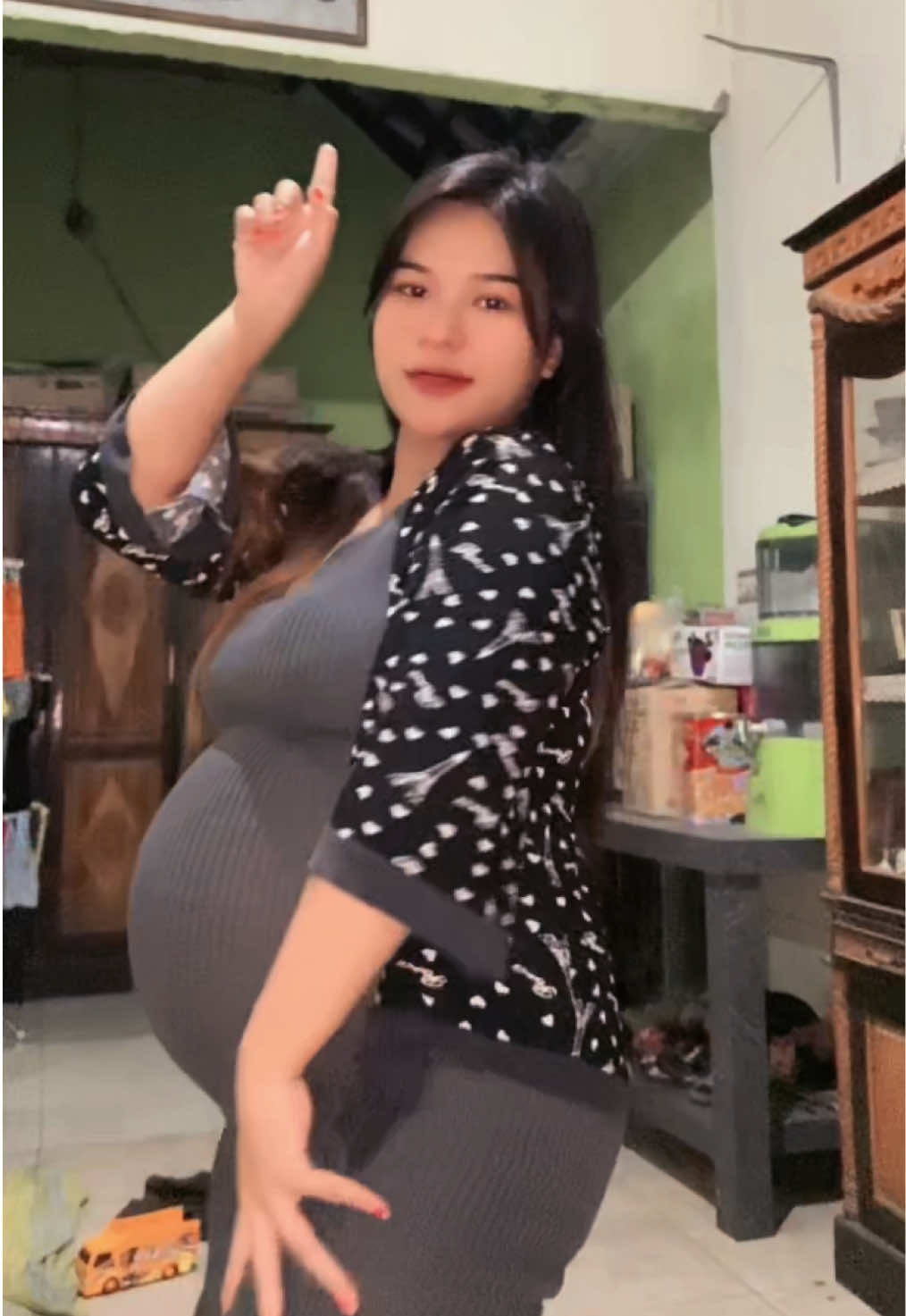 @Boobsss.